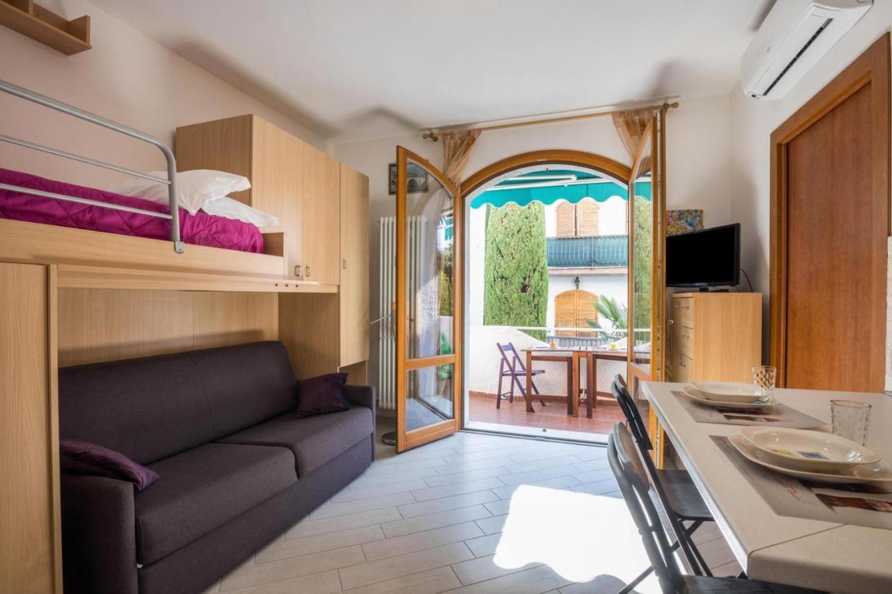 Il Bianconiglio Apartment Peschiera del Garda Ngoại thất bức ảnh